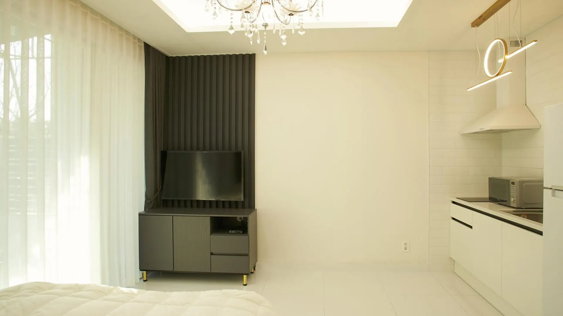 Whity Pension Incheon Guest house