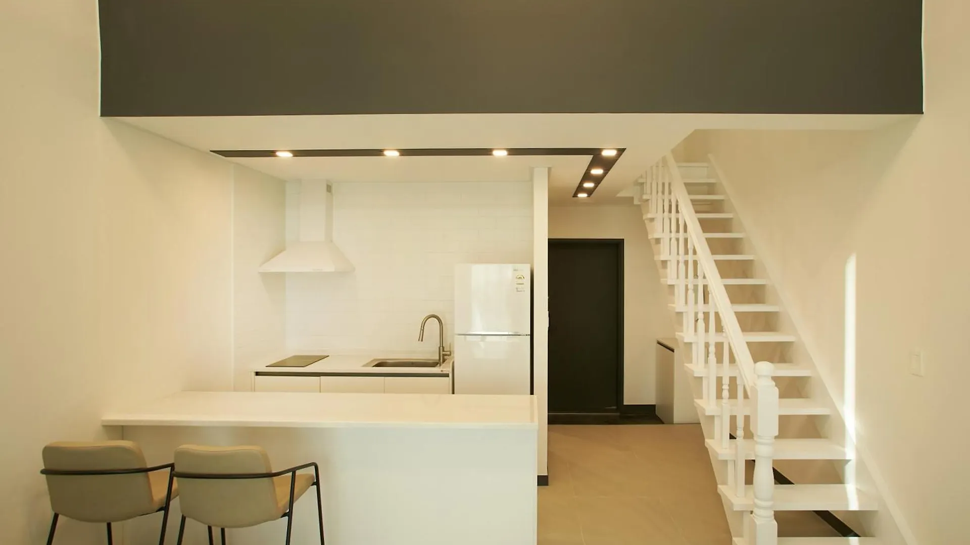 Whity Pension Incheon