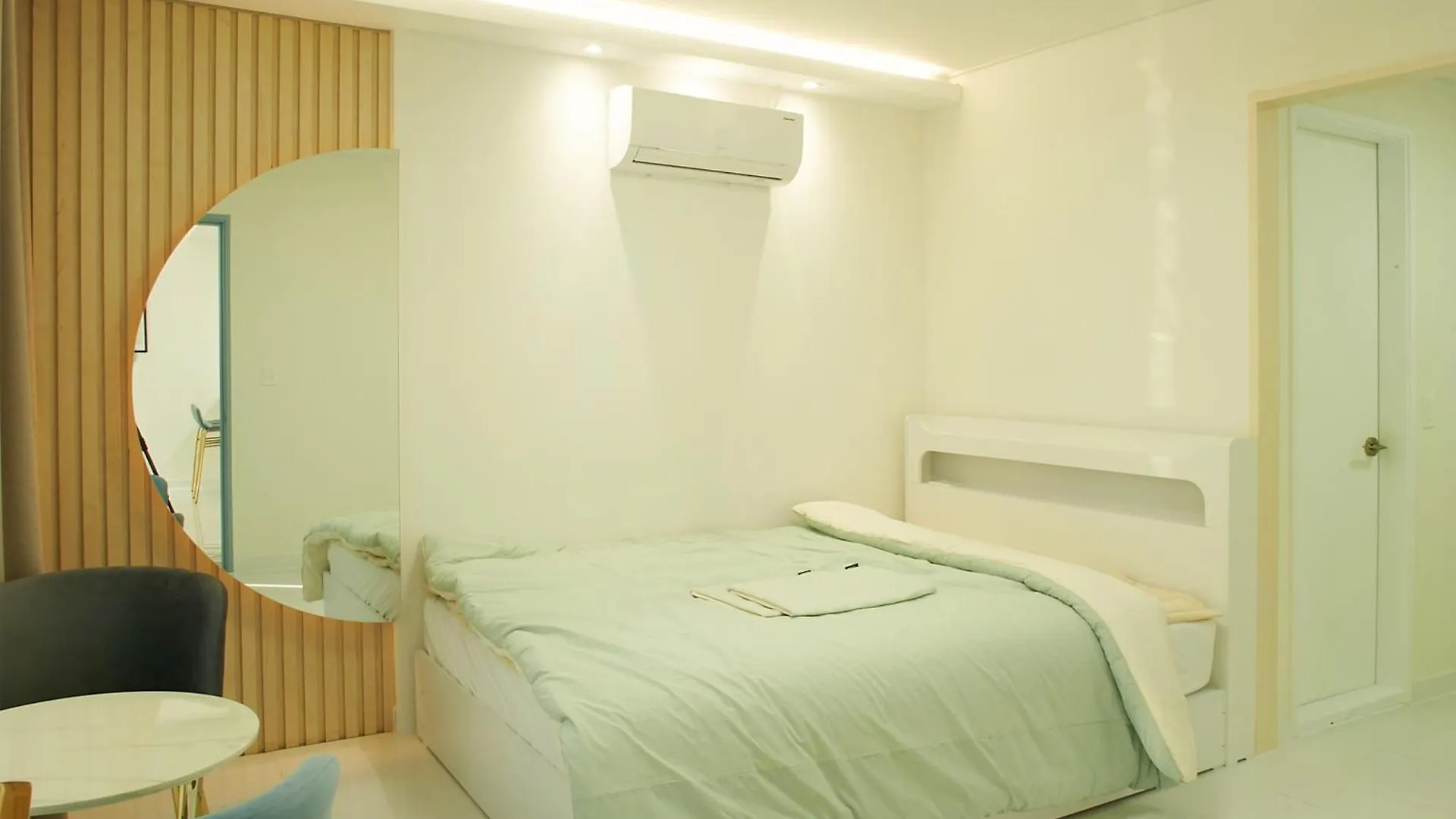 Whity Pension Incheon