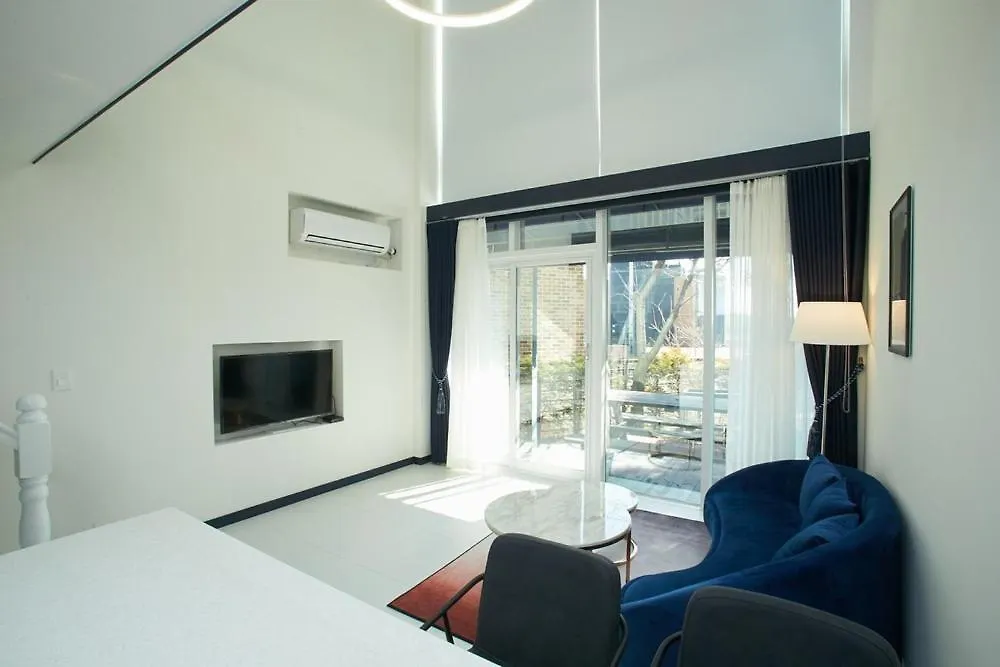 Whity Pension Incheon