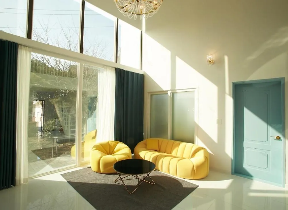 *** Guest house Whity Pension Incheon South Korea